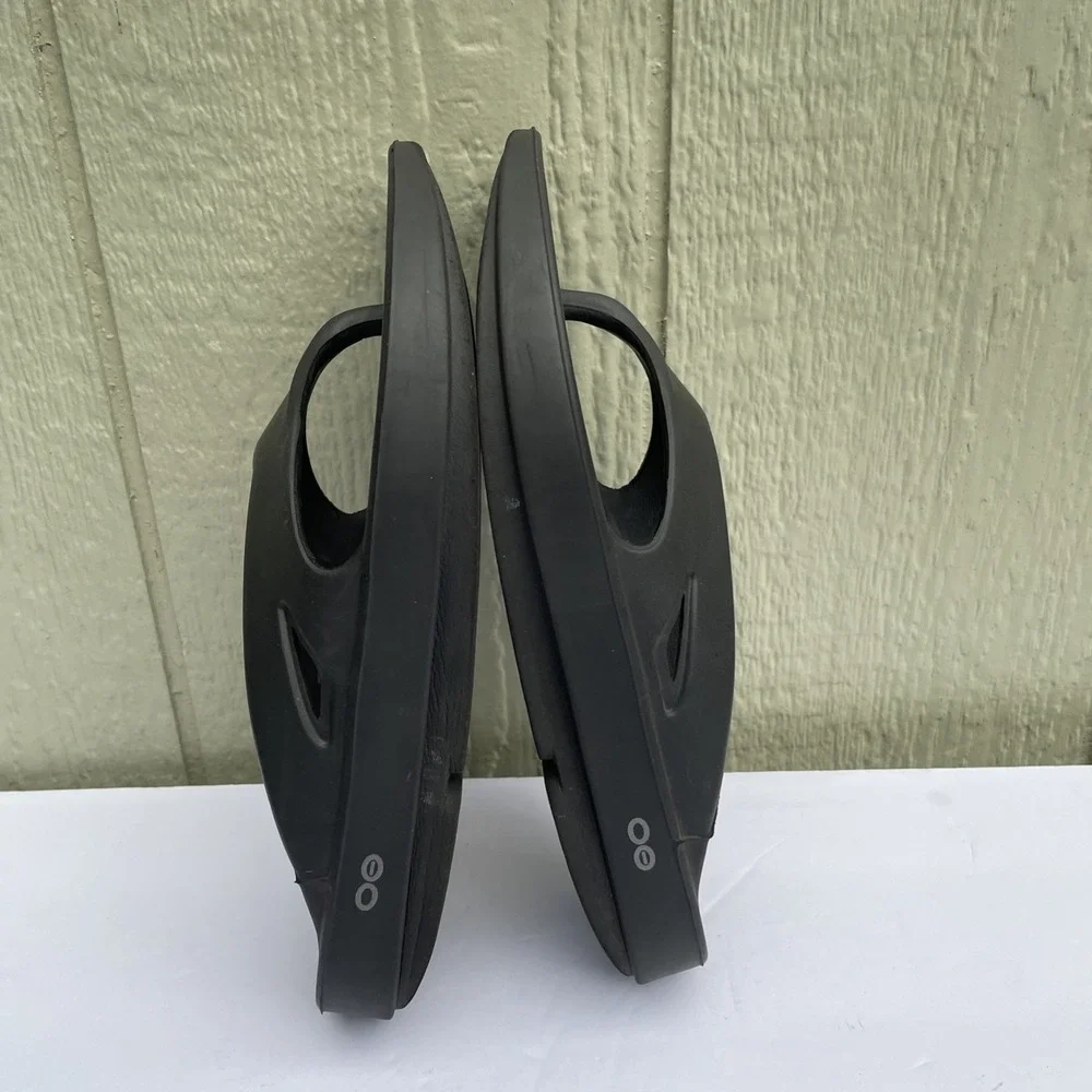 OOFOS Original Sandals Mens 8 Womens 10 Recovery Flip Flops Black Summer Beach